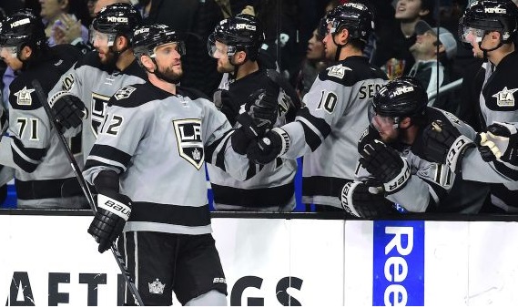 Undefeated 50th Anniversary Jersey Keeps Kings In Race