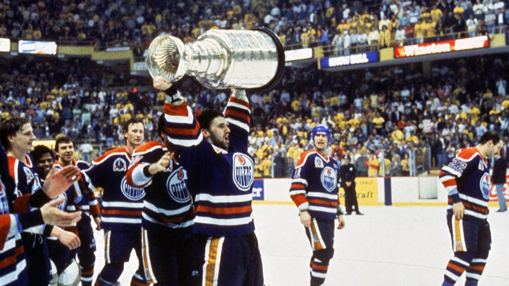 Bill Ranford Signed Edmonton Oilers Jersey (Beckett COA) NHL Career 1985– 2000